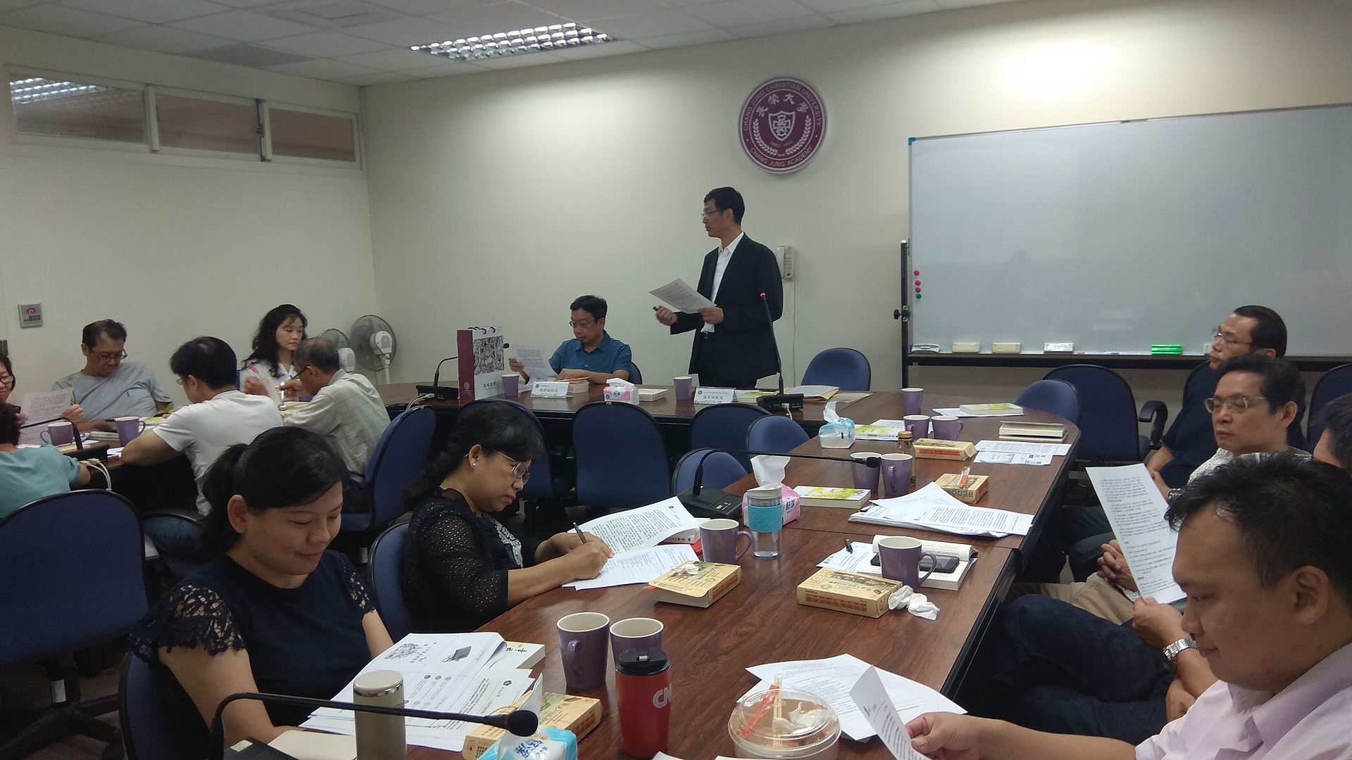 Management School Hold Ethic and Social Responsibility Teaching Workshop to fulfill Ethic Teaching